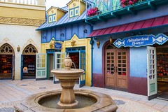 disneyland adventureland