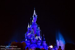 Frozen Fountain Show