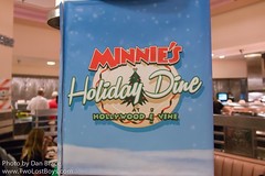 Minnie's Holiday Dine