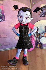 Vampirina